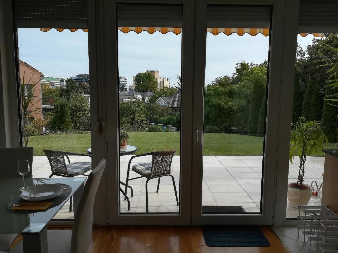 Homy Apartment In Buda, With Safe Garage And Terrace 布达佩斯 外观 照片