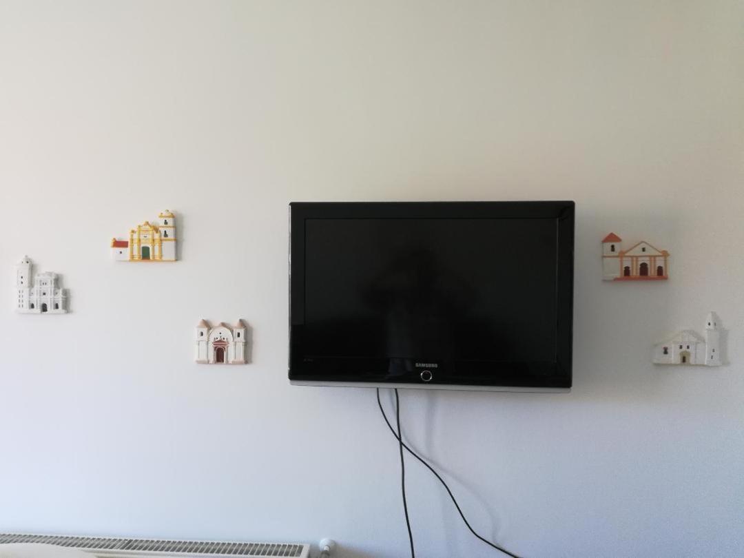 Homy Apartment In Buda, With Safe Garage And Terrace 布达佩斯 外观 照片