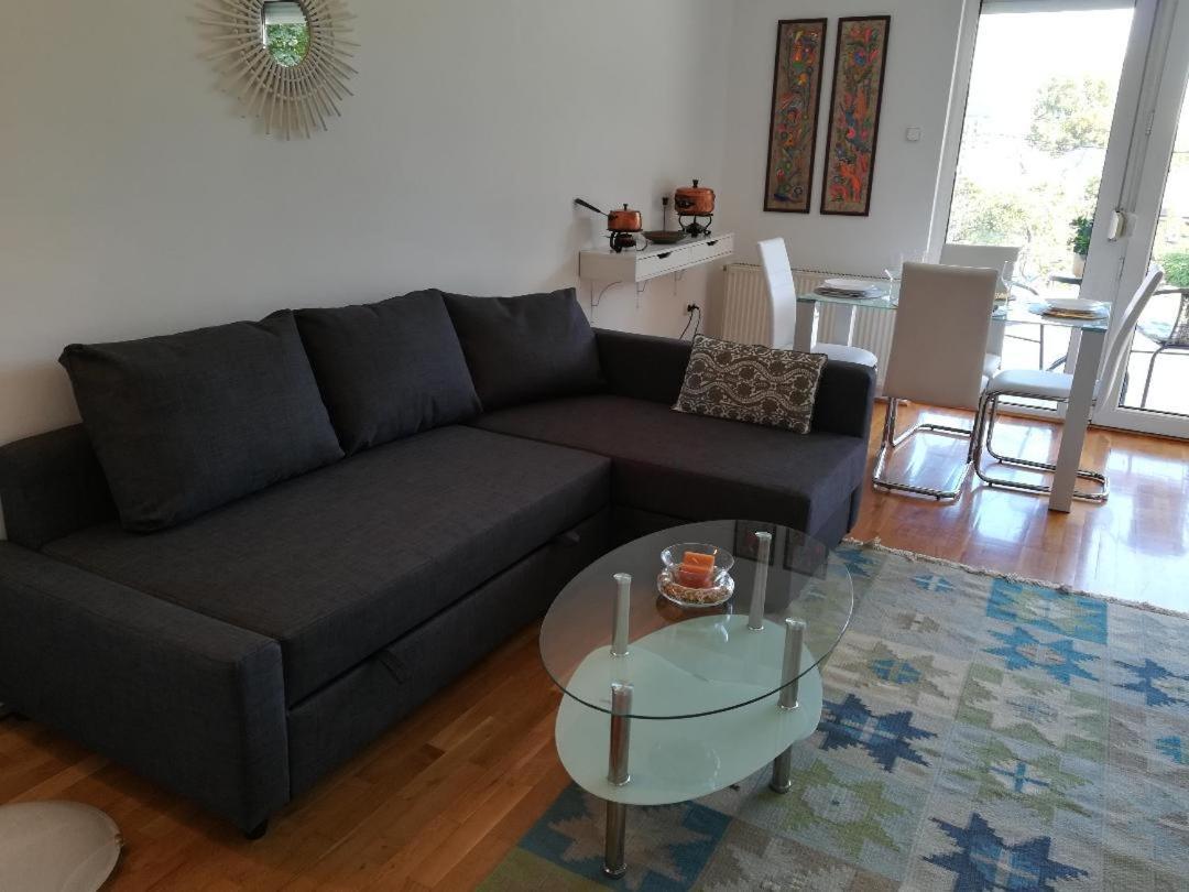 Homy Apartment In Buda, With Safe Garage And Terrace 布达佩斯 外观 照片